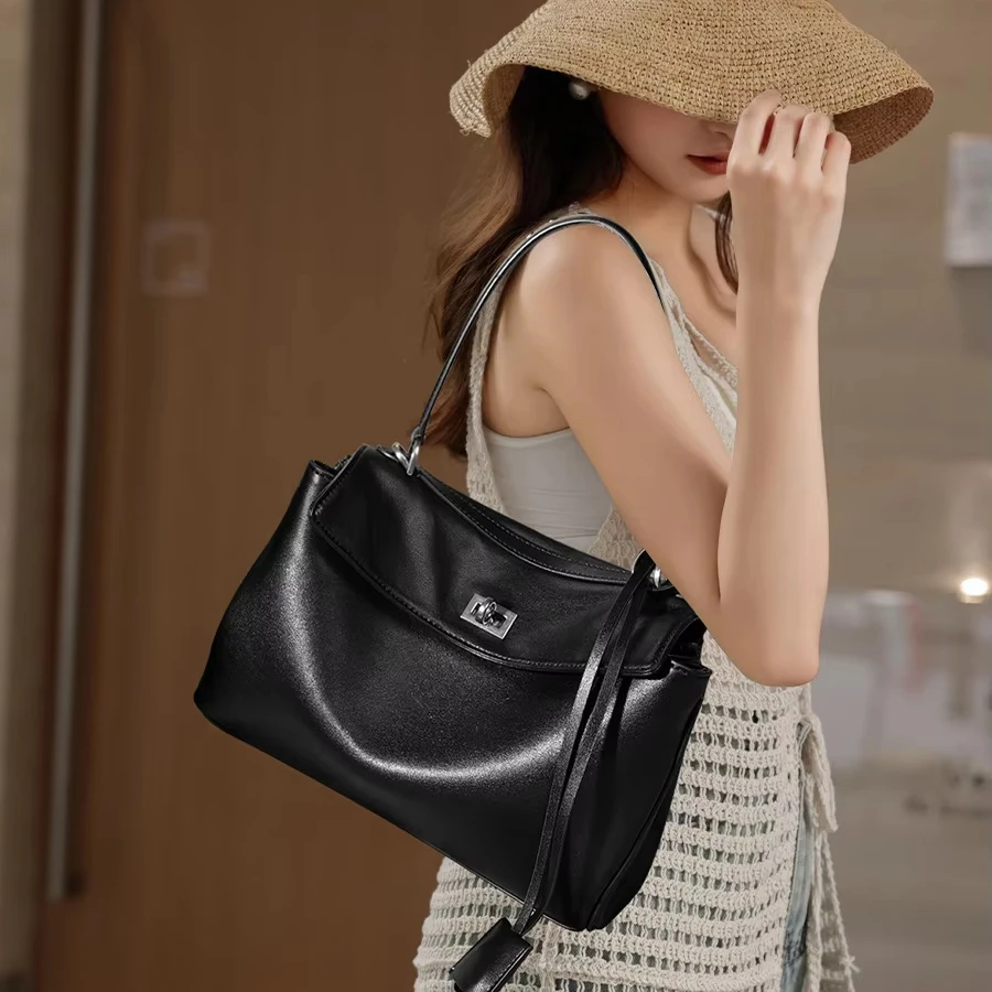 2026 Ladies High-End Large Capacity Single-Shoulder Tote Bag, Leather Polyester, Suitable for Summer and Autumn
