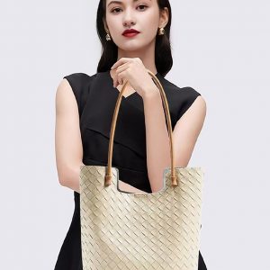 2026 Lady's Retro Fashion Bag, Spacious High-Quality Handbag, Woven Genuine Leather Women's Tote