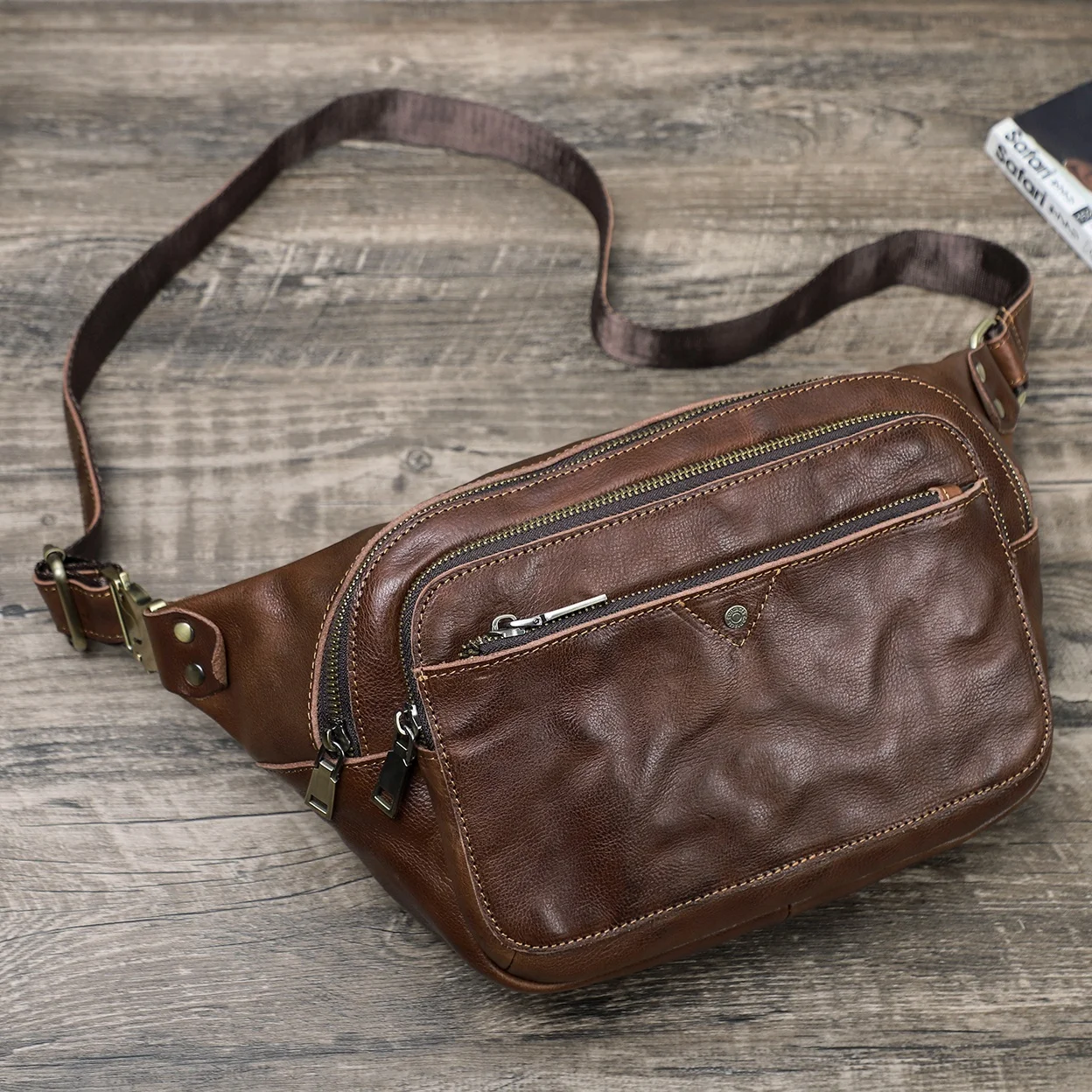 Vintage Full Grain Two Tone Water Washed Cow Leather Crossbody Running Belt Fanny Pack Chest Pouch Waist Bag for Men